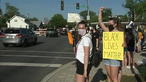 Downtown Naperville looting leaves businesses damaged; residents come out to help clean up