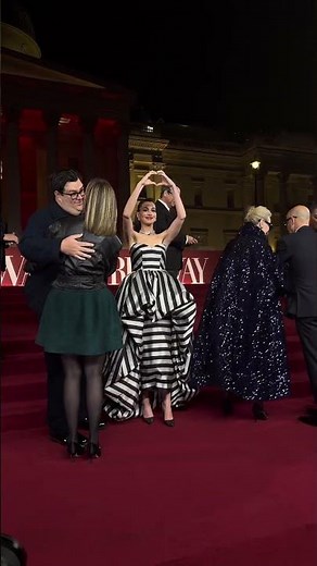 A Night with Runway at The National Gallery 👠 | The Devil Wears Prada 2 ‪@DisneyUK‬