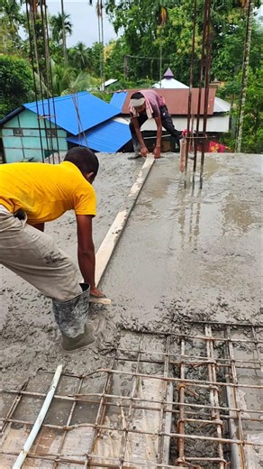 How Concrete Slab is Leveled After Pouring #construction #concretework