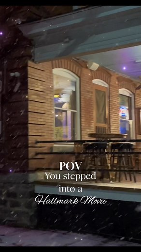 POV: You just stepped into a Hallmark movie. ✨🎄 Snowy sidewalks, twinkling lights, and a whole town that actually shows up for the magic of the season. Mark your calendars for December 13 - it’s Light Up Naples, our sweetest small-town celebration. Main Street glows with festive lights, local music fills the air, shops open their doors with treats, and the night ends at Memorial Town Hall with hot cocoa, cookies, a bonfire… and even Santa. It’s the kind of night that makes you fall in love with