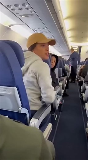 Secret Recording Captures Airplane Argument — Crew Steps In ✈️😳