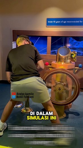 306K views · 4K reactions | Simulasi memegang kemudi kapal Titanic | Renii Febriani | Facebook