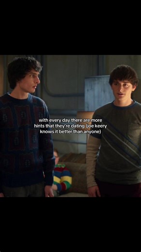 Joe Teases Finn Over Noah's Behavior in Stranger Things