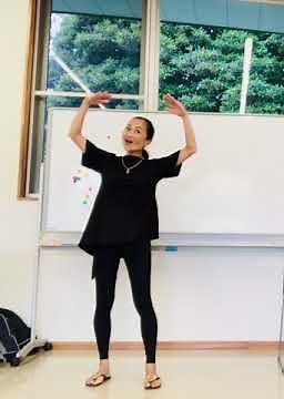 夢をかなえてドラえもん手話ダンス