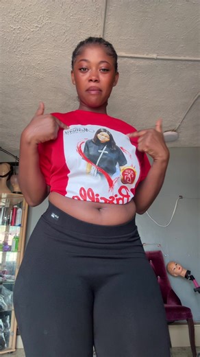 Exploring Connection and Community in Online Spaces