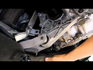 Volvo S40, Transmission Torque Mount (Rear Motor Mount) Removal