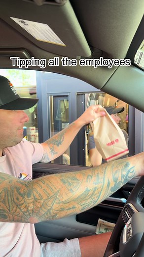 Tipping All the Employees: How One Generous Tip Changes a Shift
