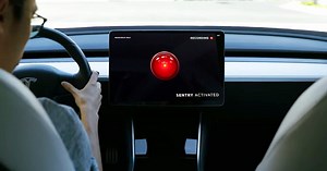 Angajații Tesla au accesat înregistrări private din vehiculele clienților, amuzându-se pe seama lor