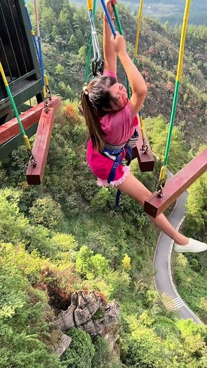 Bungee Jumping With Rope In Beautiful Place:Asmr Bungee Jumping