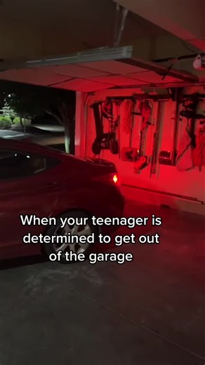 I didnt know what to say #mvc55 #teenagers #garage #teenparents #whereyougoing #gotmyownhashtags #gettingout