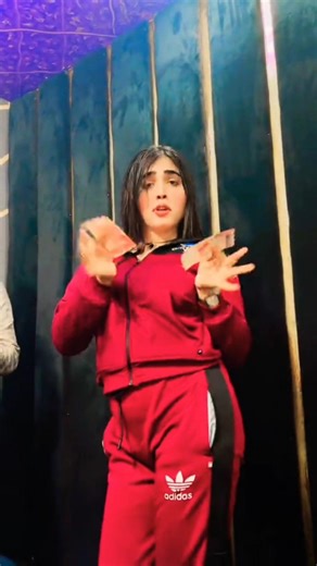 Basanti kutto ke samne mat nachna comedy sence🤣😂#shortsfeed #youtubeshorts #shortvideo #trending