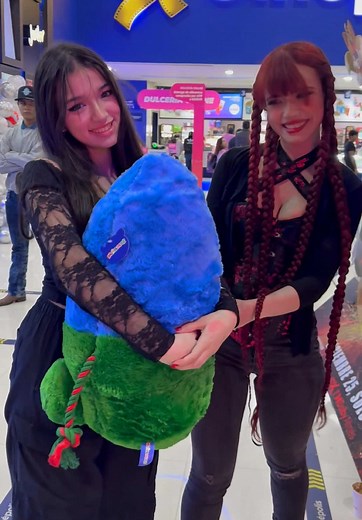 Con mi amiga no @Ares