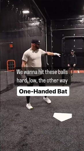 Are You Using ALL Of Your Power? One-Handed Bat #baseball #baseballtraining #hitting