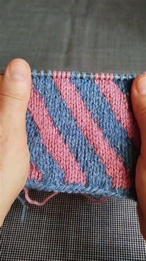 Easy Two-Color Jacquard Knitting Pattern for Beginners 136