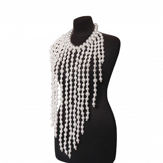 Pearl Body Chain: Beaded Top, Mermaid Bra, Body Jewelry - Etsy