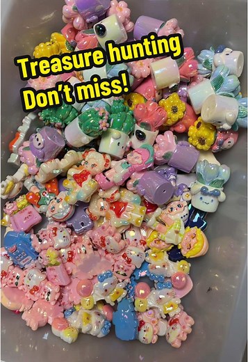 Who can refuse those lovely beads! #charms #diy #beads