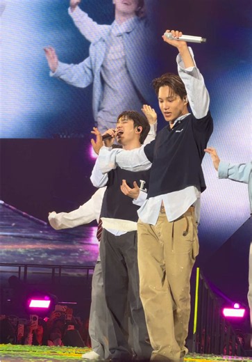 EXO Love Me Right live — Exhorizon in Seoul Day 3 concert moments