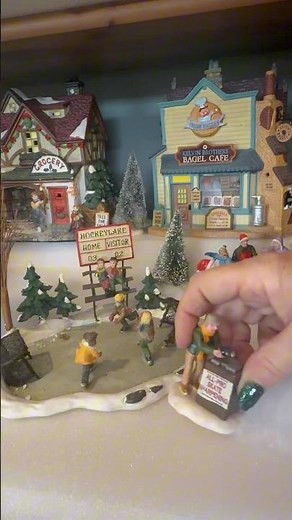 Let’s set up the Lemax Christmas Village