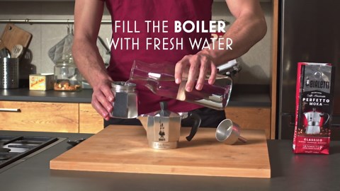 Bialetti Moka Express 6 Cup Aluminum Stove Top Kettle Coffee Maker Press 0001163