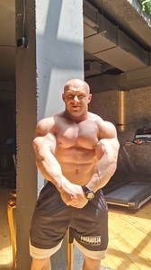 Bodybuilders News Radoslav Angelov Ifbb Pro 212lbs new Today video update #muscles #bodybuilding #gym #makegreatthebodybuildingagain #ifbbpro #workout #culturismoitaliano #bodybuilder #bb212lbs | Culturismo Italiano