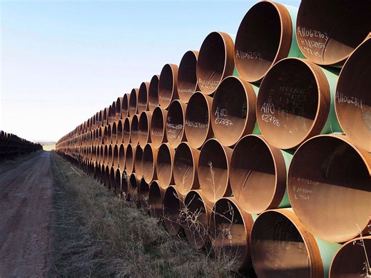 Trump's push for Keystone XL could be just the bargaining chip Canada needs, says former premier