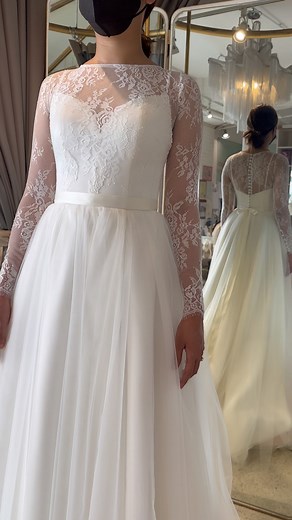 6.7K views · 511 reactions | Our bride in the Aya2 dress 懶 In its original version, bride only requested to have the lace detachable and some scattering of tiny pearls and crystals on the neckline #minimalistbride #lightweddingdress #CouCoubyMelOrlina #2022wedding | Mel Orlina Couture | Facebook