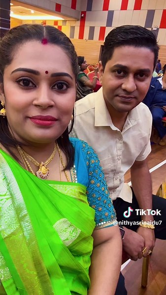 Explore Niranjjanaaniranjjanii's Unique Journey