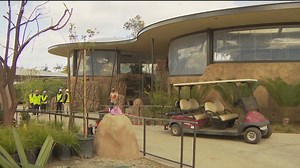 San Diego Zoo constructing new habitats for hummingbirds and Komodo Dragons