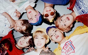 【防弹少年团BTS】多才多艺少年团之这些年弹过的乐器（不断的散发魅力呢