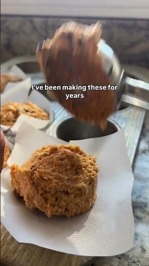 Sourdough Pumpkin Muffins