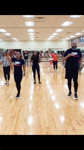 26K views · 998 reactions | Chill Vibes!!! Cool in You #linedance by Ashley Dunbar. #linedancelessons #linedancing #chillvibes | And 5678 Line Dance | Facebook