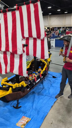 Massive LEGO Pirate Ship built by Utah LEGO Users Group | Beyond the Brick