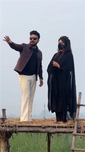 Dr. Asim on Instagram: "👀🫀 #itz_md_asim #viralreels #trending #modeling #trendingreels #tiktok"