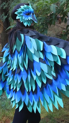 Make a beautiful bird costume for Halloween! #makeyourmark #costume #halloween | Mark Montano