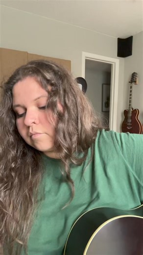 Grow Up Young - Had my first write with Keesy Timmer today and we dug right in. If you’ve ever learned a little too much about life a little earlier than you should’ve, this one’s for you just as much as it is for me. #GrowUpYoung #country #original #singersongwriter | Brittany Moore