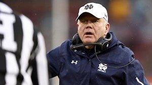 Brian Kelly's record at Notre Dame compared to Knute Rockne and other Irish coaches