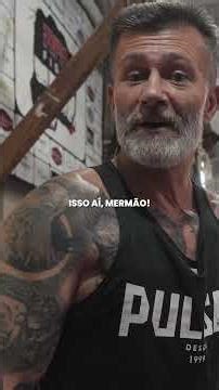 Olha esse detalhe da técnica do @alexpoatanpereira 🥊