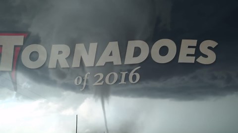 Epic Tornadoes of 2016: Incredible Twisters, Photogenic Supercells & Dramatic Chases in 4K
