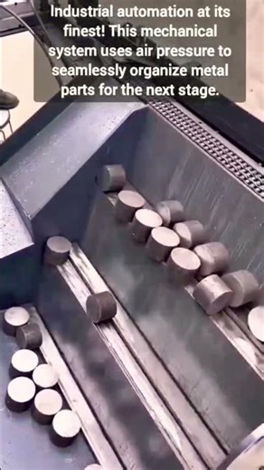 High Speed Mechanical System Sorting Metal Components In Factory