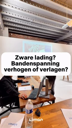 Auto-école ~ Rijschool on Instagram: "📚 Theorie met Salomée – Bandenspanning en zware ladingen 🚛💨 👉 Vraag: Je gaat een zware lading over een lange afstand vervoeren. Moet je de bandenspanning verhogen of verlagen? ✅ Antwoord: Verhogen! Meer gewicht = meer druk op de banden = meer spanning nodig. Dit is een klassieker tijdens het theoretisch examen, dus vergeet het niet! 😉 📍 Theorie- en praktijklessen in Brussel & Antwerpen 🗣️ Nederlands – Frans – Engels 📲 WhatsApp: +32 3 500 14 14 🔗 Stu