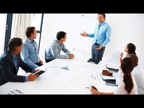 How to Make Eye Contact with Audience | Public Speaking