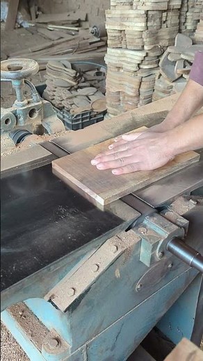 Wood Planing Made Easy with Round Blade Machine #shorts
