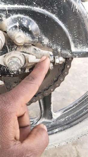 Hero Splendor Plus bs6 chain cutting Apna auto service all bike repair #heromotorcycles #herobikes