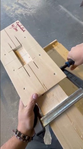 Zapfenloch super easy #woodworking #schreiner #tischler #wood #woodwork