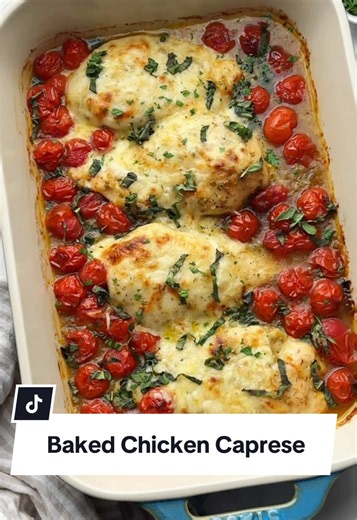 I could not think of a better dinner than this Baked Chicken Caprese! Recipe l1nk in bio. #dumpdinner #easyweeknightmeals #weeknightmeals