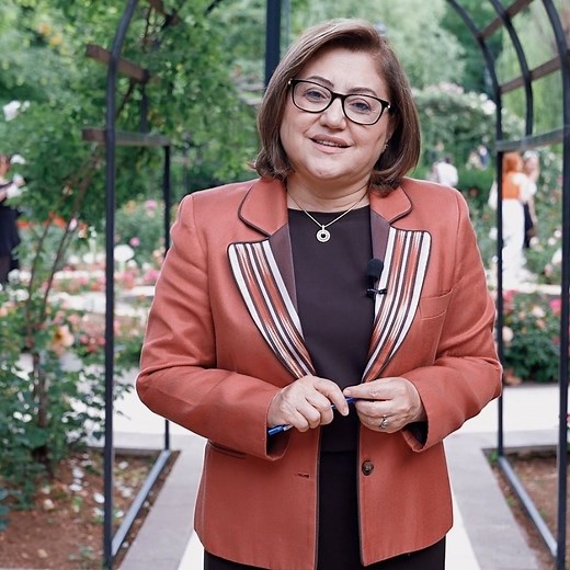 Fatma Şahin | Başlasın #TürkiyeYüzyılı 🇹🇷 📹 @ibrhim_ileri - @mustafatopal27 🖥️ @salihaslankus | Instagram