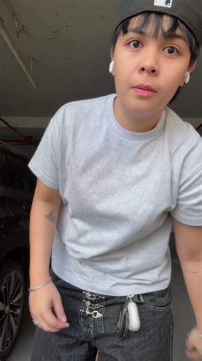 Creating Beautiful Fuzzy Wire Flowers