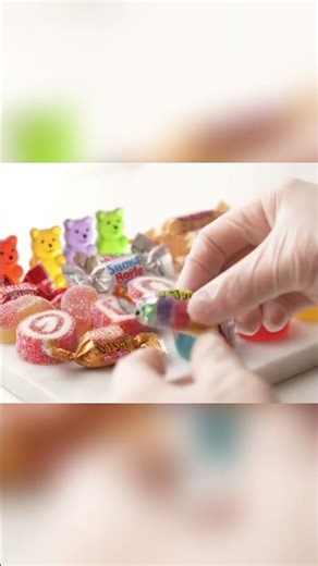 Sonidos crujientes y suaves de caramelos 🍬✨ Relájate con este dulce ASMR. #ASMR #Caramelos #relax