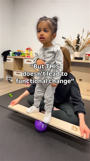 The functional skill development is undeniable and built on a foundation of improved… 🧡 postural control 🧡 righting responses 🧡 alignment 🧡 and balance All aspects of this little one’s motor control that were worked on during her mini intensive in December. Yes, just ONE month ago! While I wish that I could have been present with @lovingtouchpt for this beautiful moment and to see the look of pride on her mother’s face, I can feel it from afar. CME is a team effort. The work is shared. And s