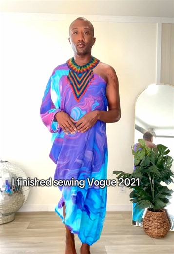 Vogue pattern 2021 is a beautiful one shoulder caftan dress that has an option for a coordinating pant. I love this and will definitely be making it again. I used fabric I designed from my @Minerva com fabric collection (available now) and paired the dress with the TWD Tote from @Sew Mote It Be - I MAKE BAGS! (Use code TERRANCE15 to save) #isewmyownclothes #isew #v2021 #caftan #caftanstyle